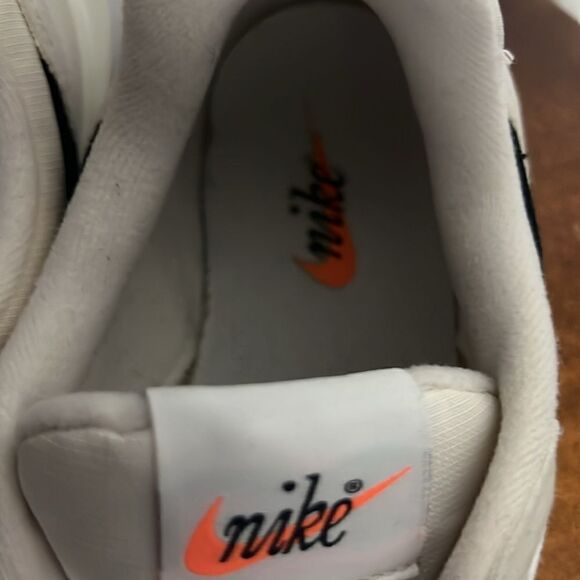 🔥 NIKE Air Max Dawn Running Cream White Black Shoes DH5131-101 Women’s Size 10 - Picture 7 of 14